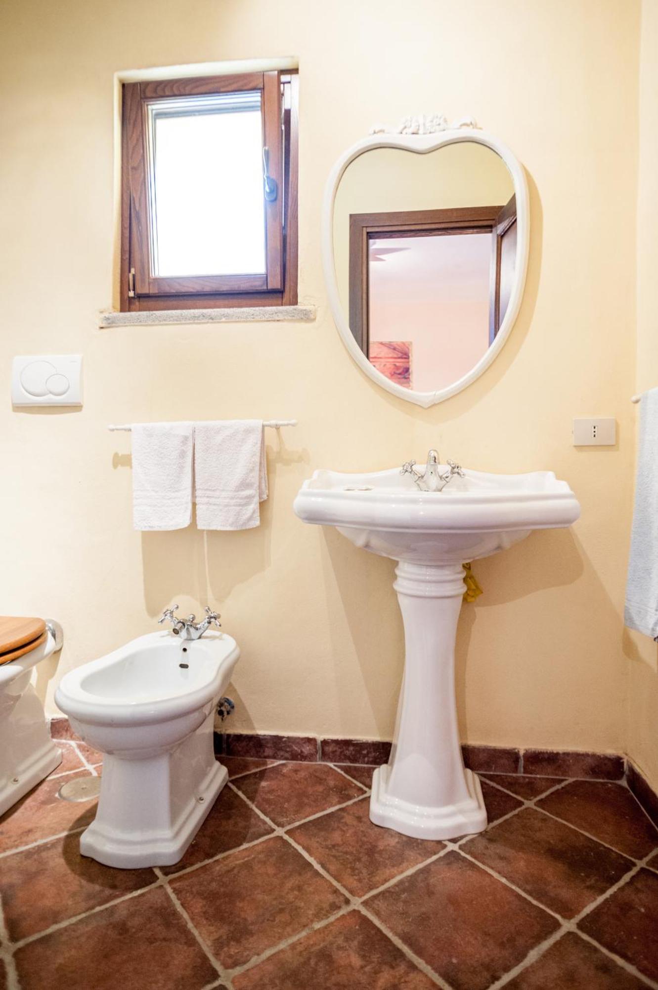 Casale Fedele Family Relax B&B Vicino Al Borgo Ronciglione  Exteriör bild
