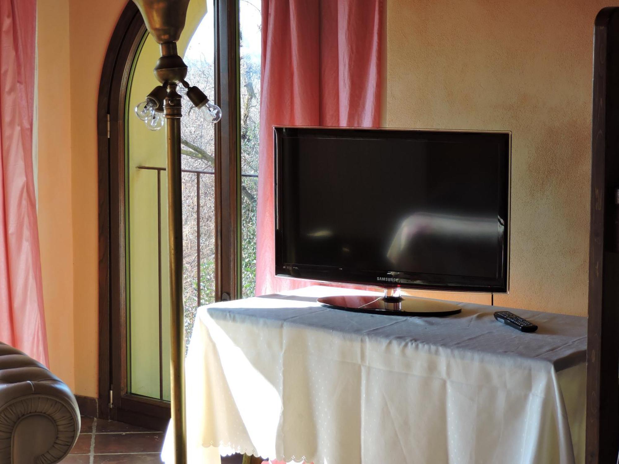 Casale Fedele Family Relax B&B Vicino Al Borgo Ronciglione  Exteriör bild